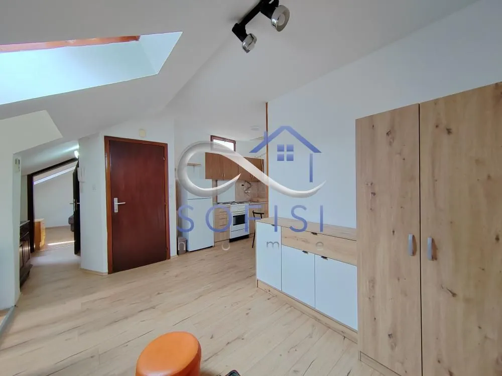 Izdavanje, jednosoban stan, 37m², Novi Sad Sve Podlokacije, Novi Sad