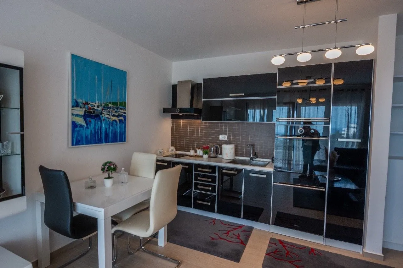 Prodaja, jednosoban stan, 55m², Pinješ, Ulcinj