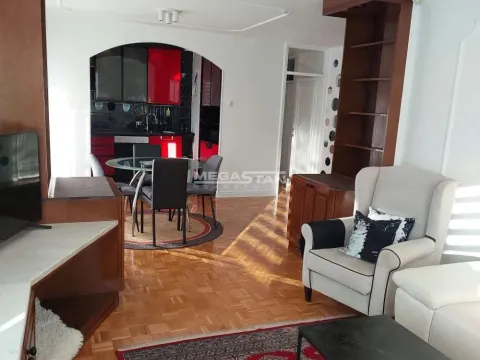 Izdavanje, trosoban stan, 80m², Novi Beograd Blok 70, Novi Beograd Sve Podlokacije - image 3