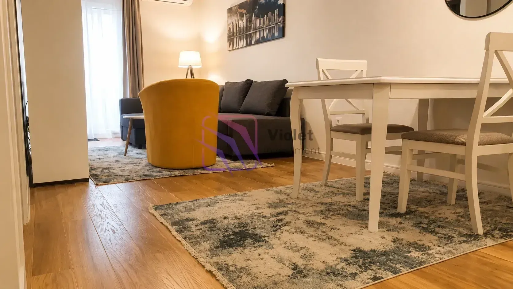 Izdavanje, jednosoban stan, 43m², Central Point, Podgorica