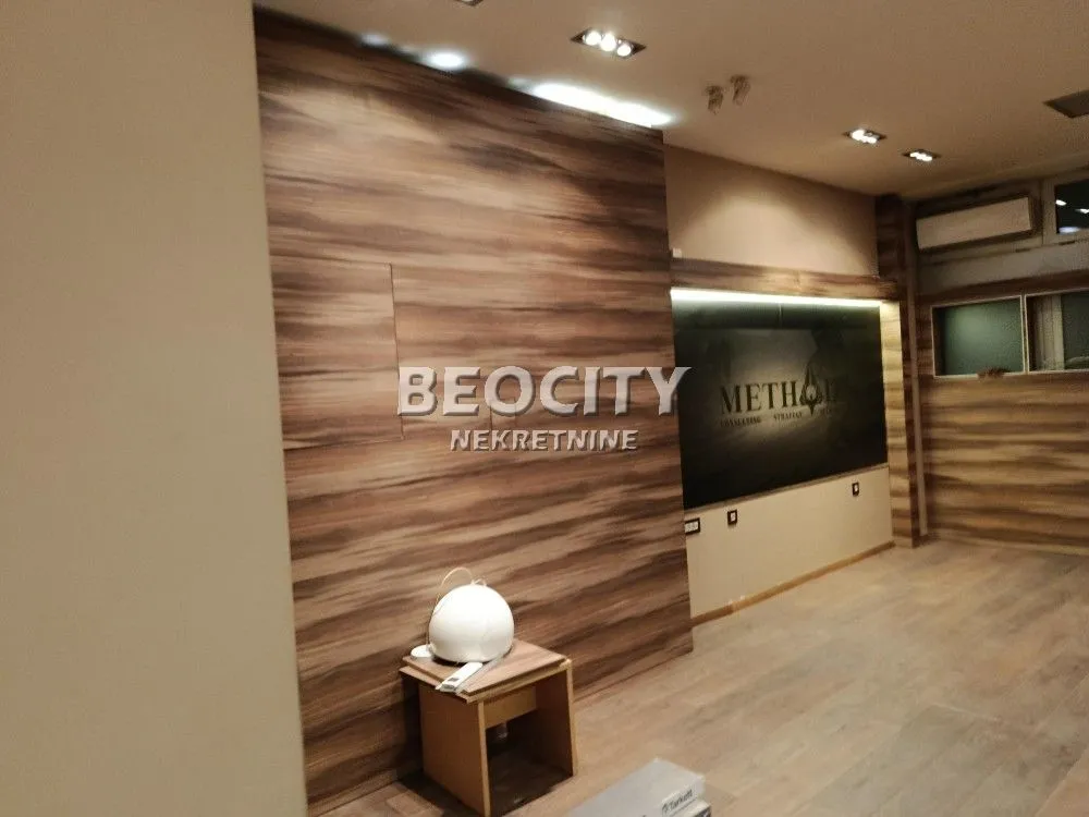 Prodaja, poslovni prostor, 44m², Novo naselje, Novi Sad