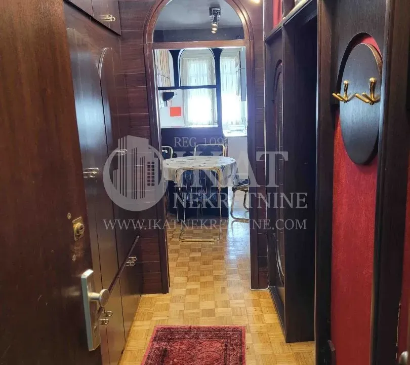 Izdavanje, dvosoban stan, 56m², Zemun Sve Podlokacije, Beograd