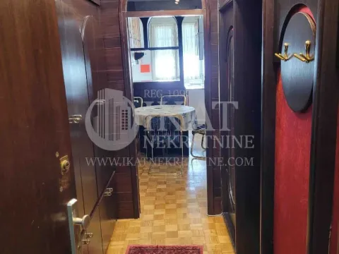 Izdavanje, dvosoban stan, 56m², Zemun Sve Podlokacije, Beograd