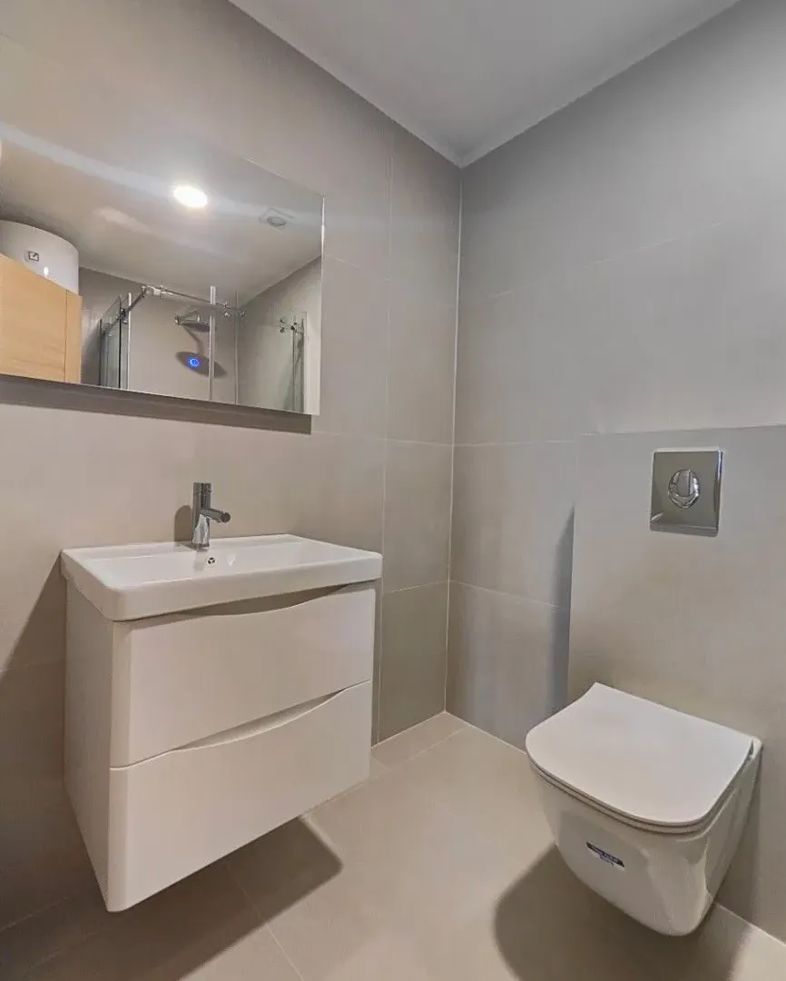 Izdavanje, dvosoban stan, 53m², City Kvart, Podgorica