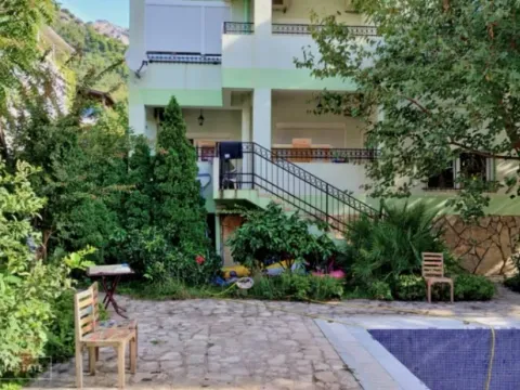 Prodaja, trosoban stan, 64m², Podmaine, Budva - image 5