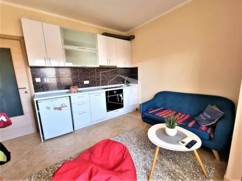 Rent, apartment, 35m², Momišići, Podgorica - image 2
