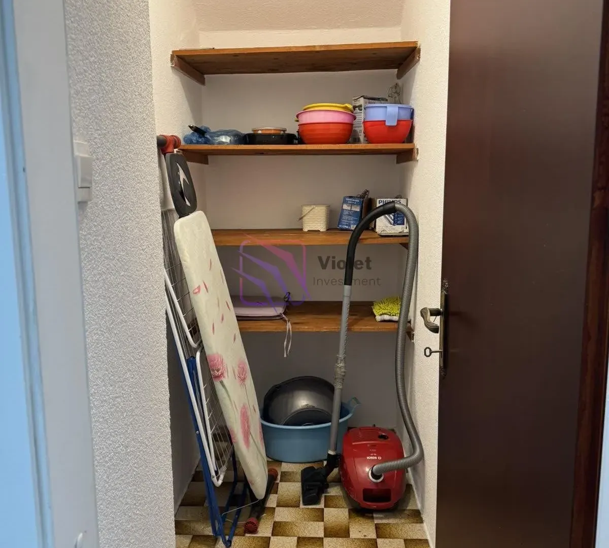 Izdavanje, dvosoban stan, 75m², Gornja Gorica, Podgorica