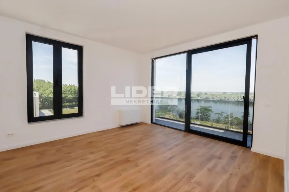 Sale, two bedroom apartment, 55m², Zemun Sve Podlokacije, Beograd
