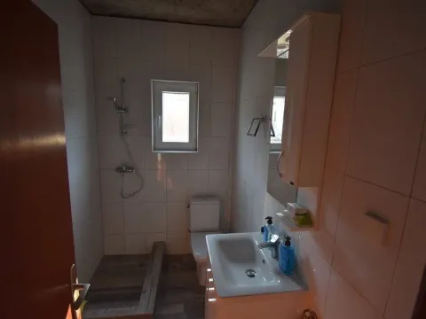 Prodaja, kuća, 210m², Krašići, Tivat - image 10