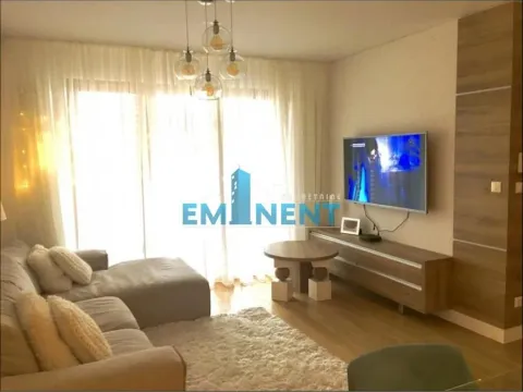 Izdavanje, trosoban stan, 68m², Novi Beograd Sve Podlokacije, Beograd - image 1