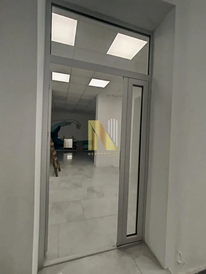 Rent, office space, 160m², Centar, Novi Sad