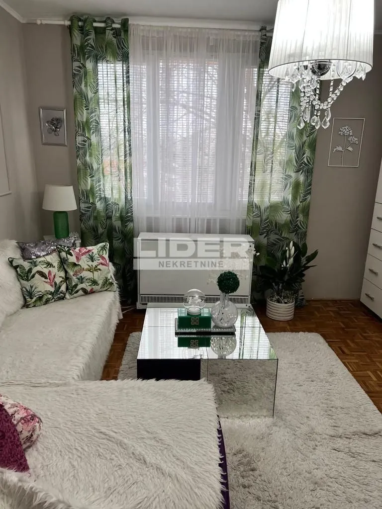 Sale, two bedroom apartment, 52m², Karaburma, Palilula Sve Podlokacije