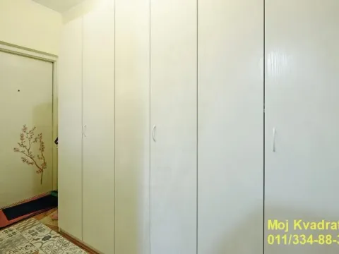 Sale, two bedroom apartment, 65m², Južni Bulevar, Vračar Sve Podlokacije - image 11