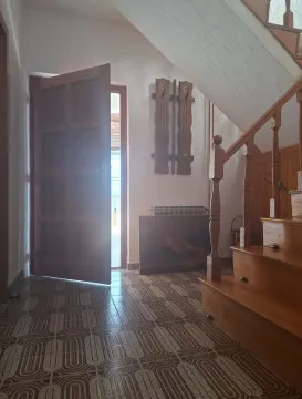 Izdavanje, četvorosoban stan, 150m², Sasovići, Herceg Novi - image 16