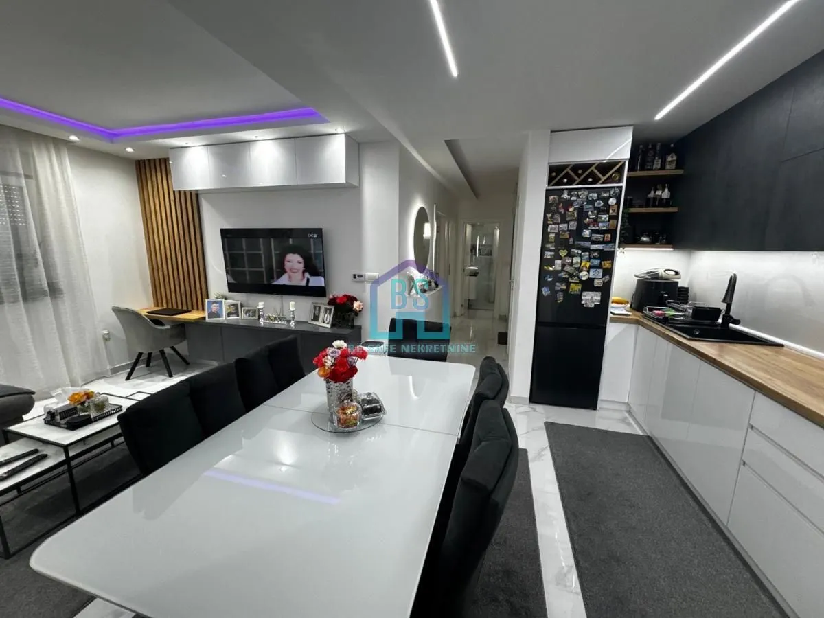 Prodaja, dvosoban stan, 57m², Veternička rampa, Novi Sad Sve Podlokacije