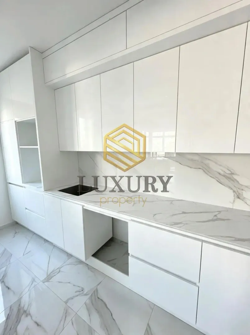 Prodaja, dvosoban stan, 51m², Central Point, Podgorica