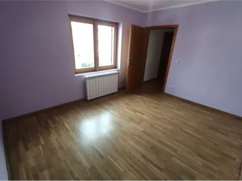 Prodaja, kuća, 309m², Niš, Srbija - image 27