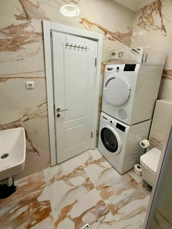 Prodaja, jednosoban stan, 62m², Radovići, Tivat