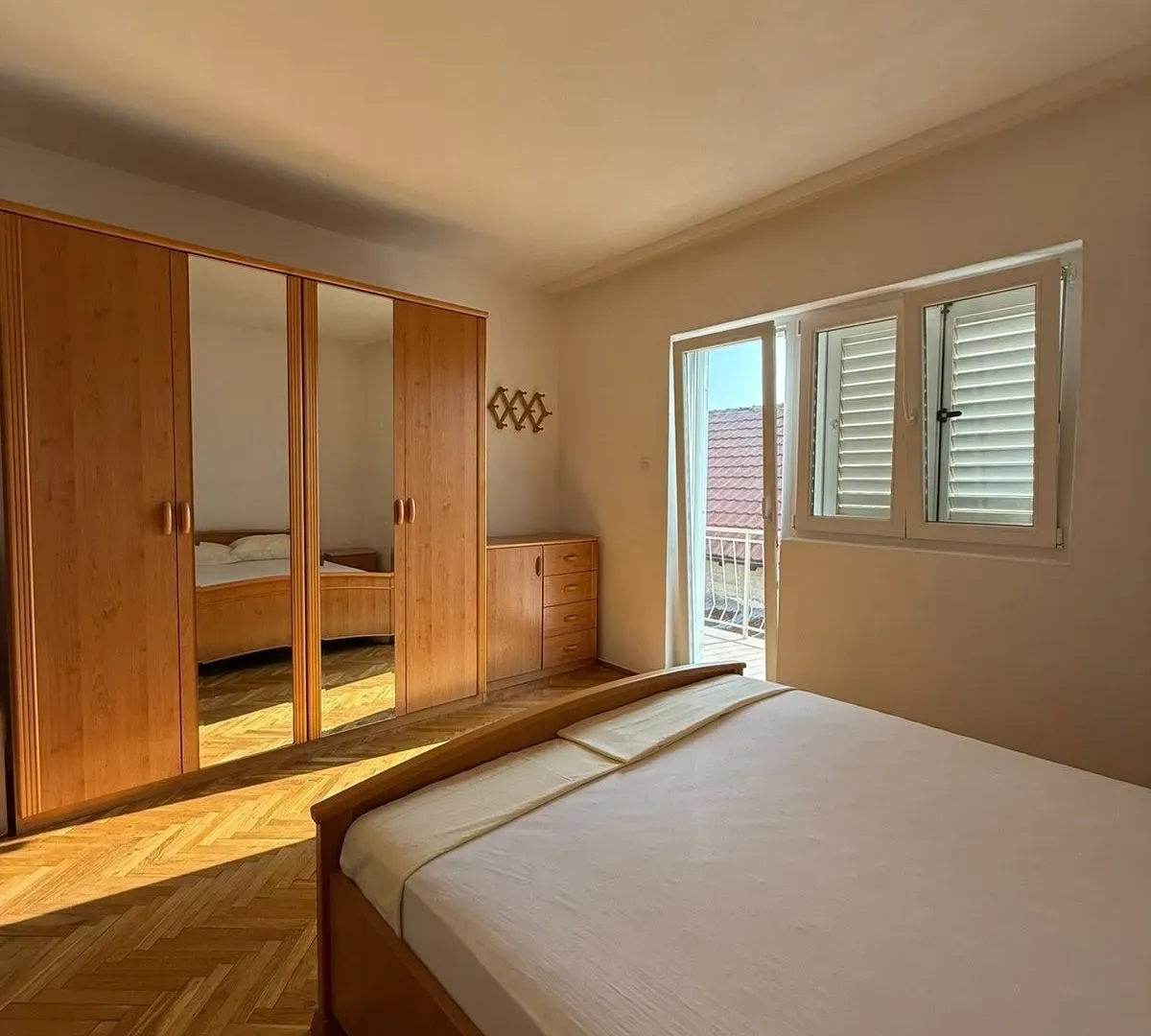 Rent, two bedroom apartment, 120m², Marići, Tivat