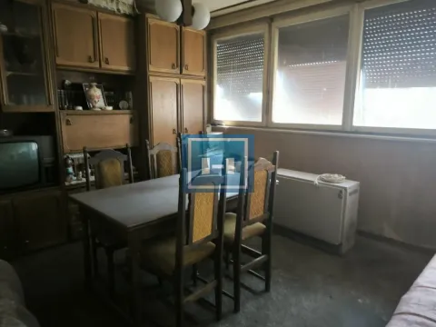 Prodaja, dvosoban stan, 58m², Centar, Ćuprija - image 3