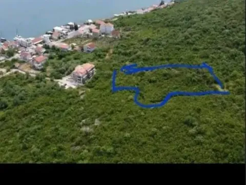 Zemljište in Centar