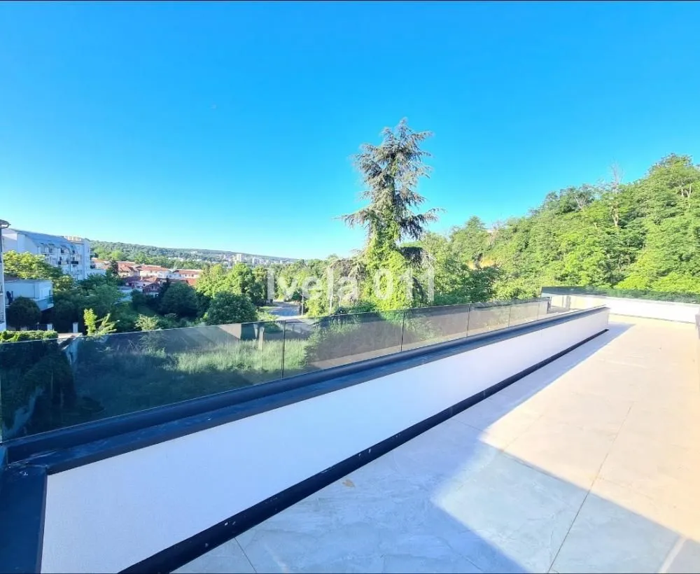 Rent, three bedroom apartment, 360m², Savski Venac, Beograd