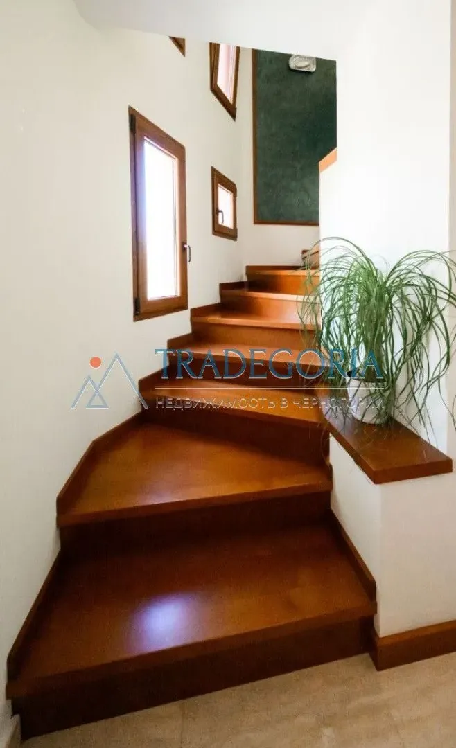 Prodaja, ugostiteljski objekat, 252m², Bar, Crna Gora