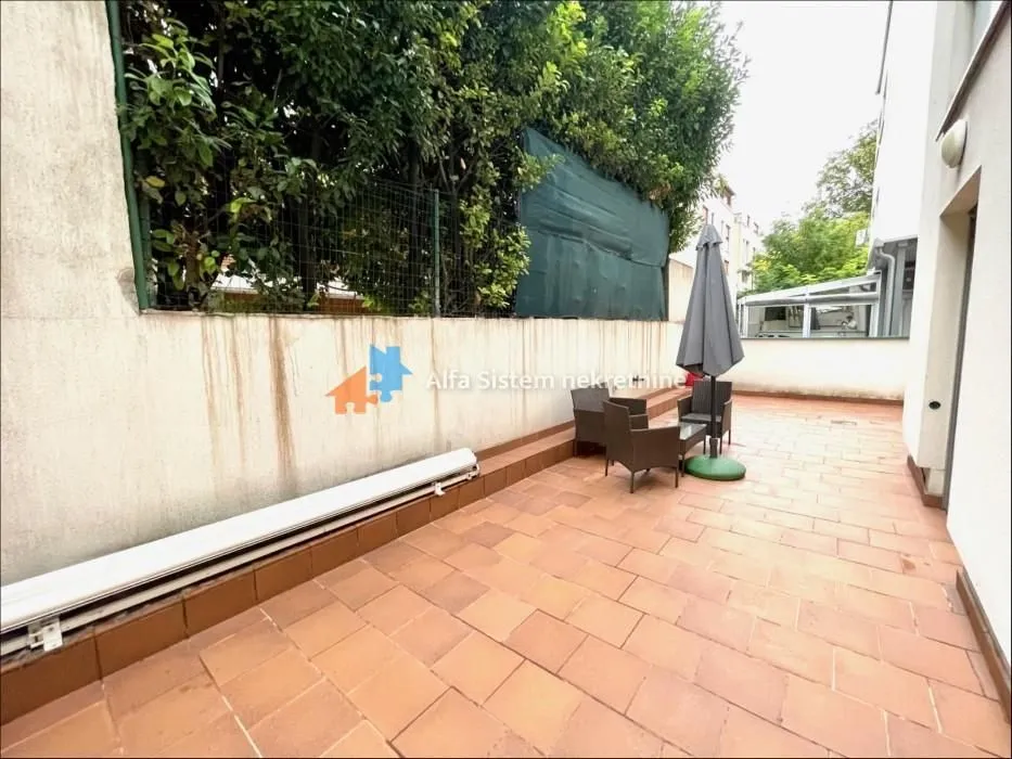 Rent, two bedroom apartment, 45m², Severni Bulevar, Zvezdara Sve Podlokacije