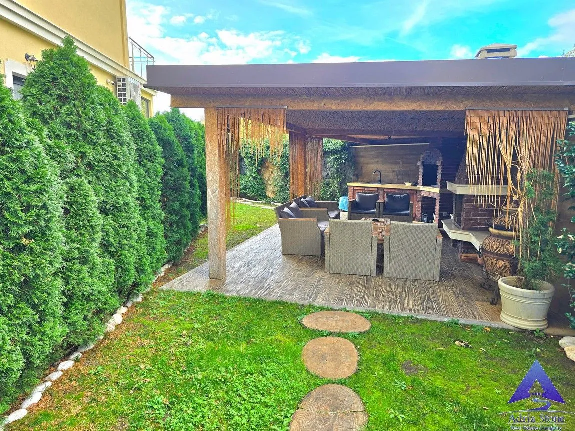 Sale, two bedroom apartment, 83m², Bečići, Budva