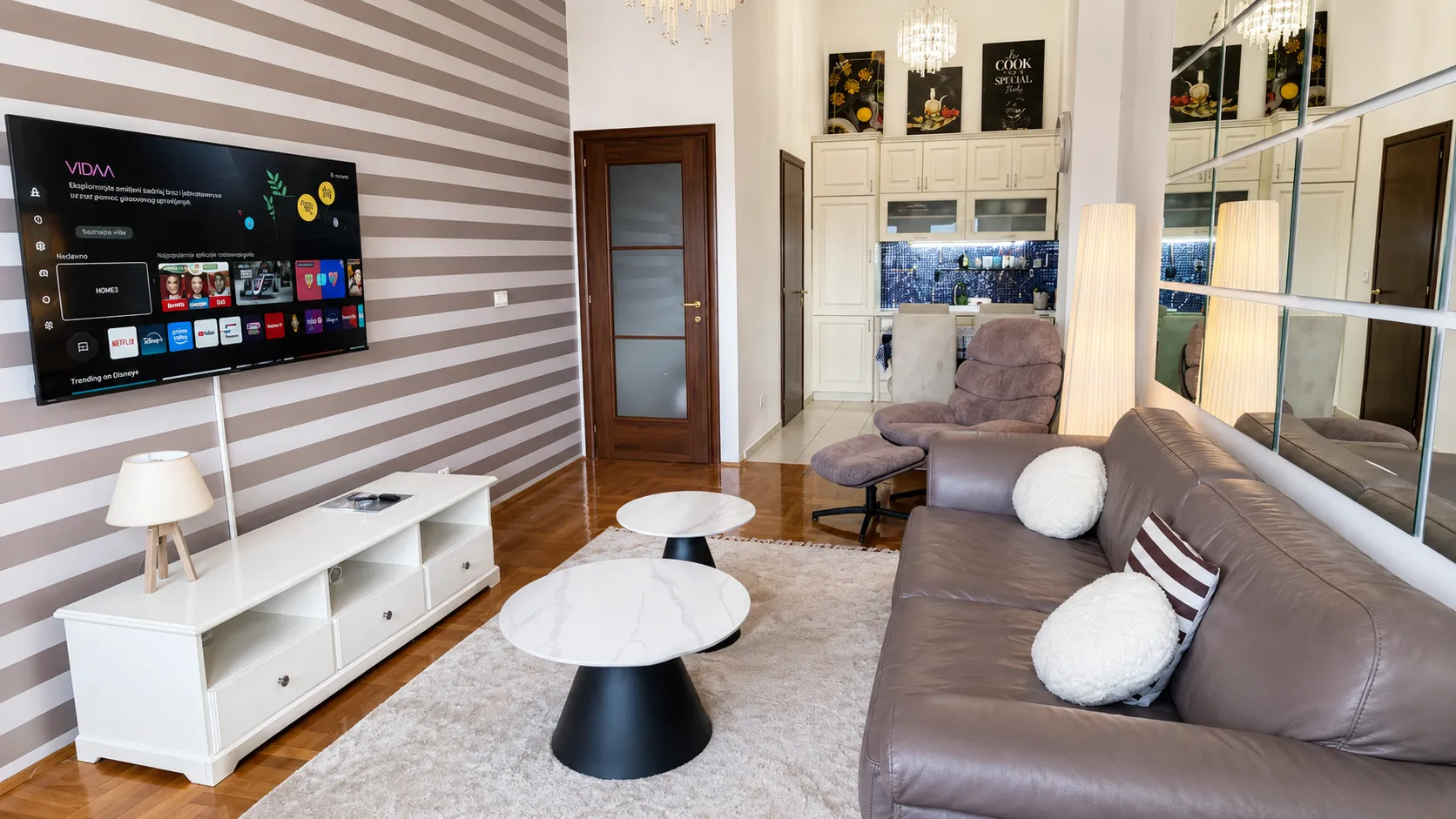 Izdavanje, jednosoban stan, 52m², City Kvart, Podgorica