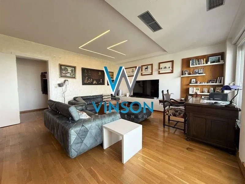 Prodaja, četvorosoban stan, 114m², Sremska Kamenica, Petrovaradin