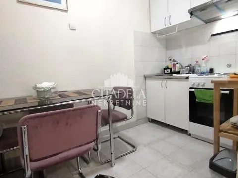 Rent, two bedroom apartment, 50m², Čukarica, Beograd - image 4