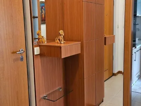 Rent, two bedroom apartment, 70m², Autobuska stanica, Podgorica - image 6