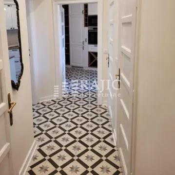 Izdavanje, dvosoban stan, 66m², Kosančićev Venac, Beograd - image 6