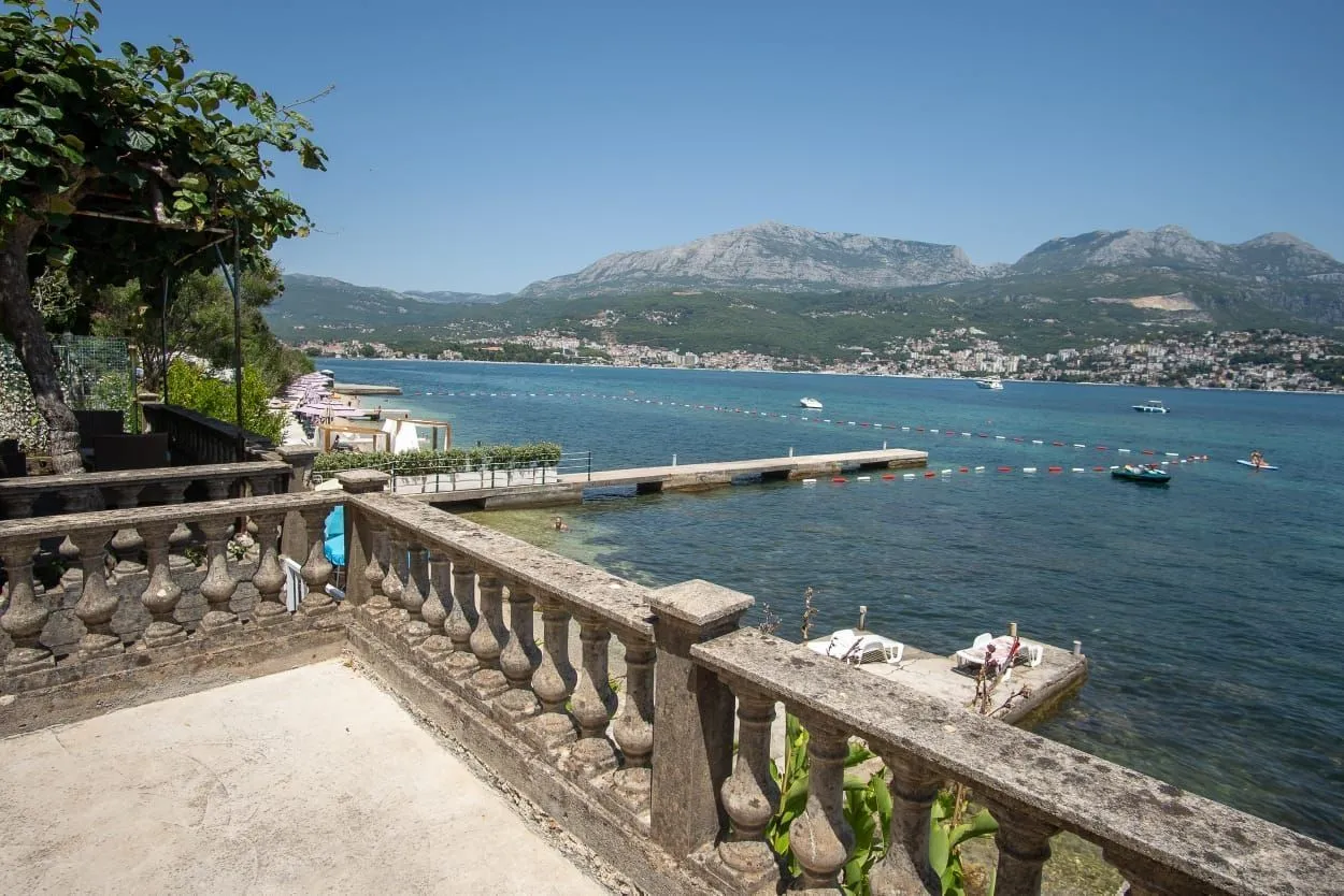 Prodaja, kuća, 120m², Sutorina, Herceg Novi