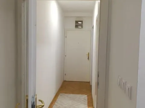 Izdavanje, garsonjera, 29m², Centar, Novi Sad - image 3