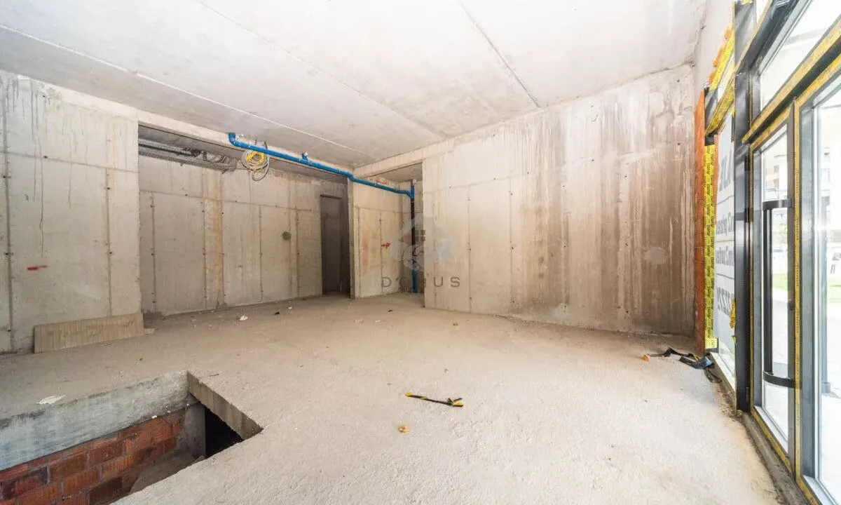 Rent, office space, 350m², Central Point, Podgorica