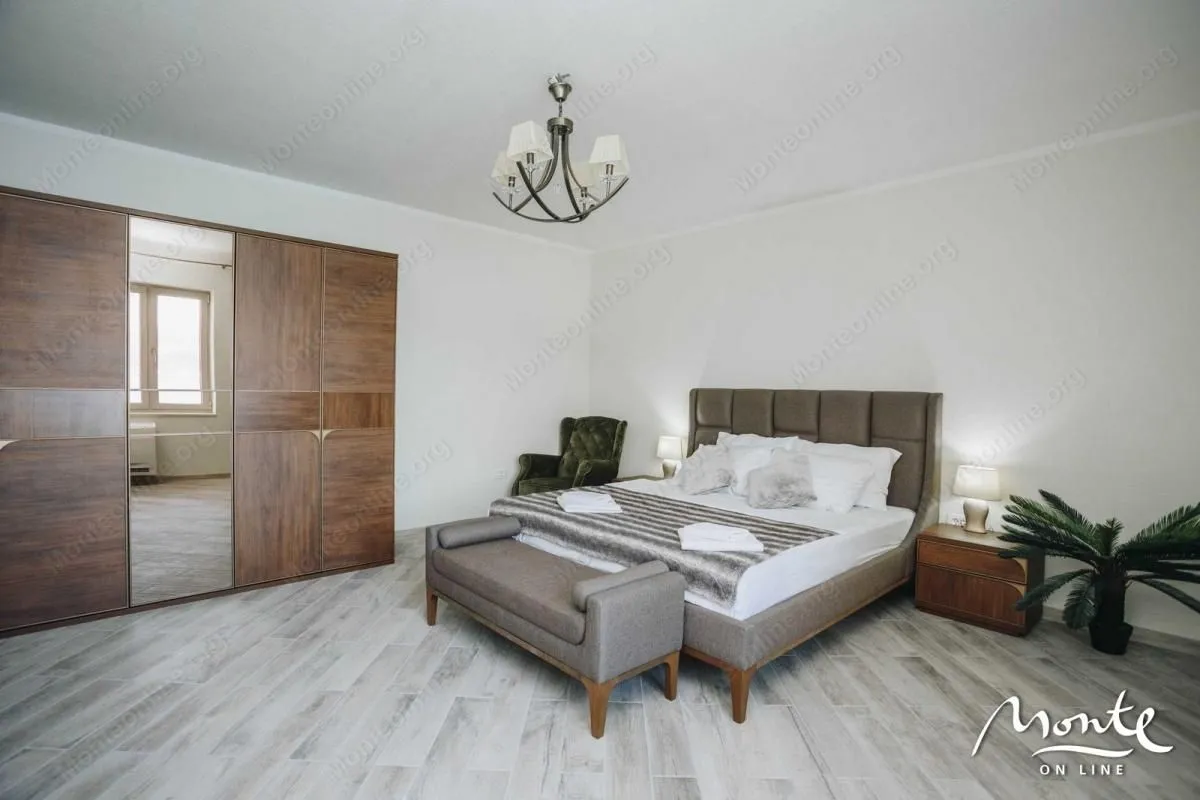 Prodaja, kuća, 314m², Tivat, Crna Gora