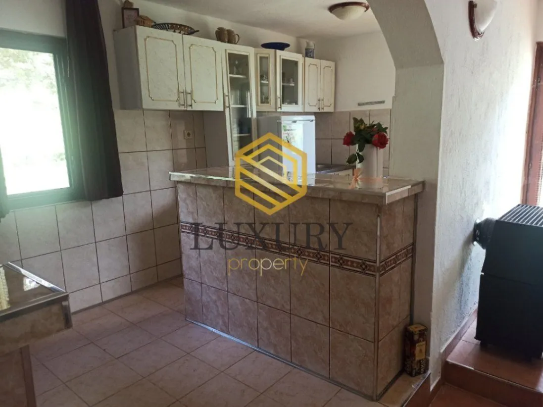 Rent, house, 150m², Bioče, Podgorica