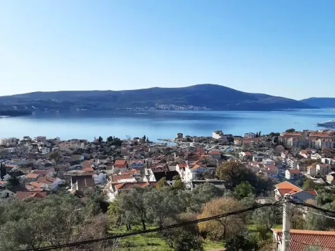 Prodaja, kuća, 205m², Tivat, Crna Gora