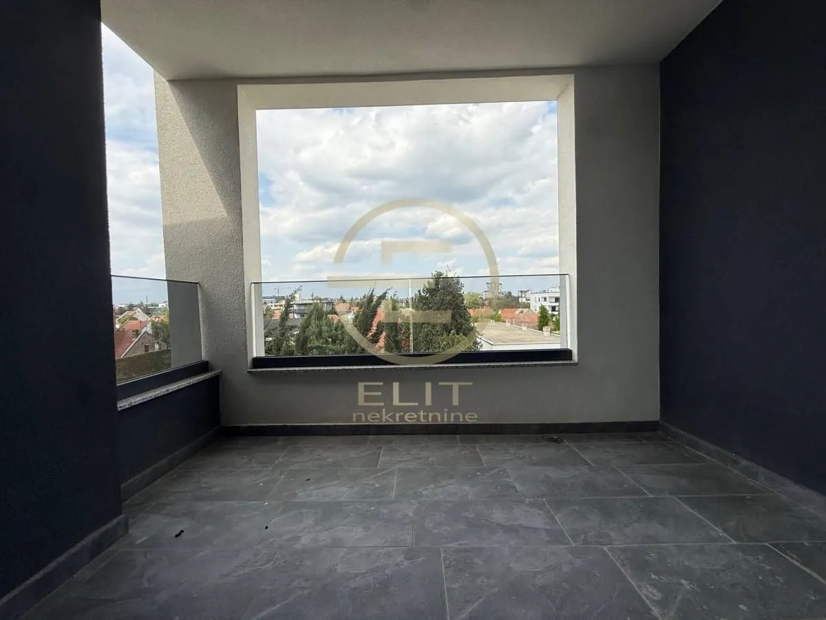 Prodaja, stan, 136m², Bulevar Evrope, Novi Sad Sve Podlokacije