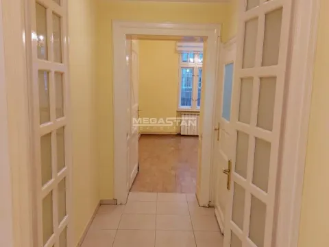 Rent, three bedroom apartment, 70m², Stari Grad, Beograd - image 4