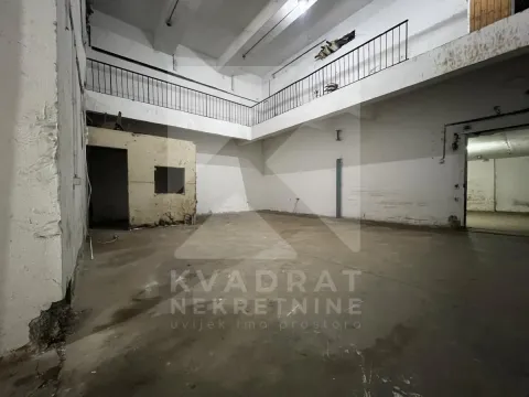 Rent, office space, 1500m², Tuški Put, Podgorica - image 10