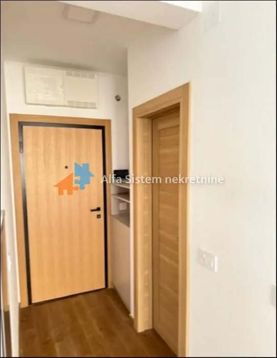 Izdavanje, stan, 33m², Vračar Hram, Vračar Sve Podlokacije