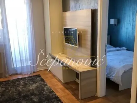 Izdavanje, stan, 31m², Grbavica, Novi Sad Sve Podlokacije - image 7