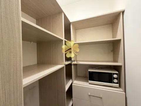 Izdavanje, dvosoban stan, 75m², City Kvart, Podgorica - image 7