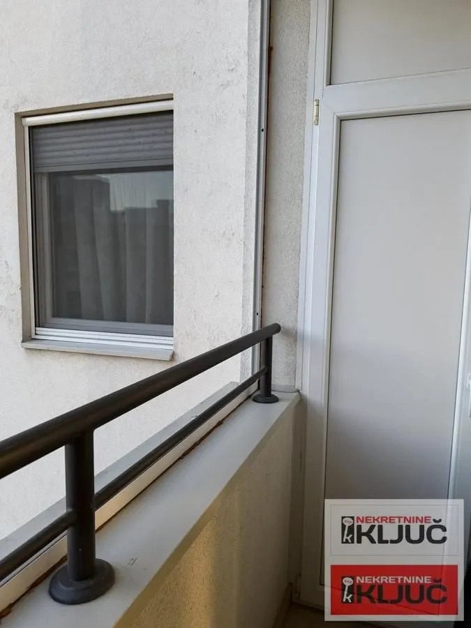 Izdavanje, garsonjera, 31m², Socijalno, Novi Sad Sve Podlokacije