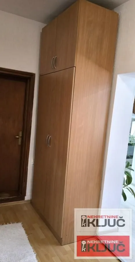 Izdavanje, dvosoban stan, 100m², Veternik, Novi Sad Sve Podlokacije