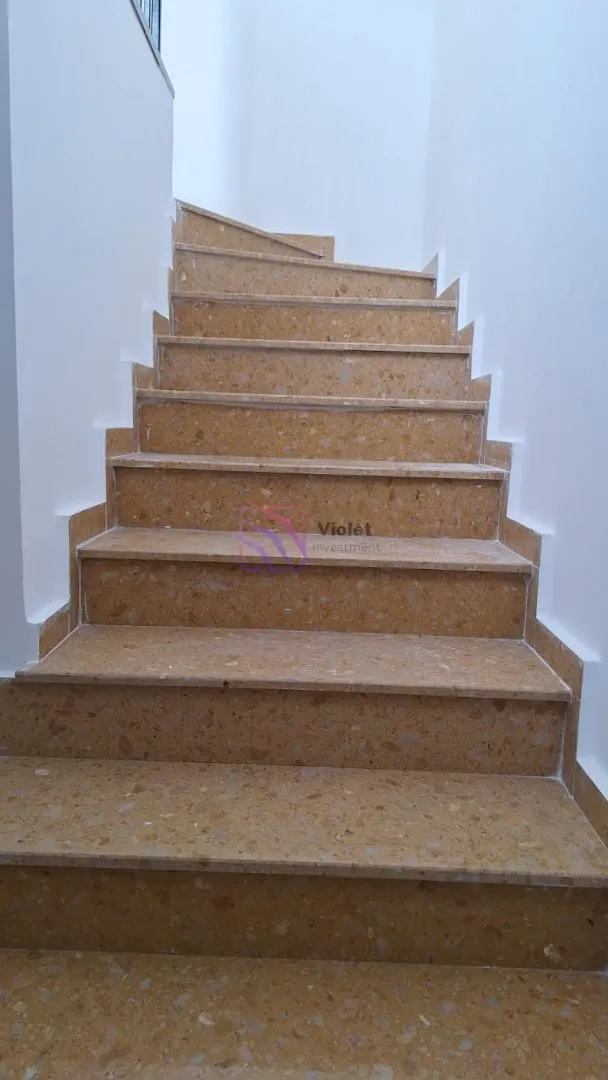 Prodaja, trosoban stan, 107m², Porto Montenegro, Tivat