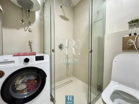 Izdavanje, jednosoban stan, 50m², City Kvart, Podgorica - image 11